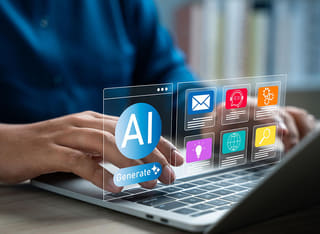 Nováčik v oblasti kryptomien spoznáva základné princípy automatizovaného obchodovania s AI